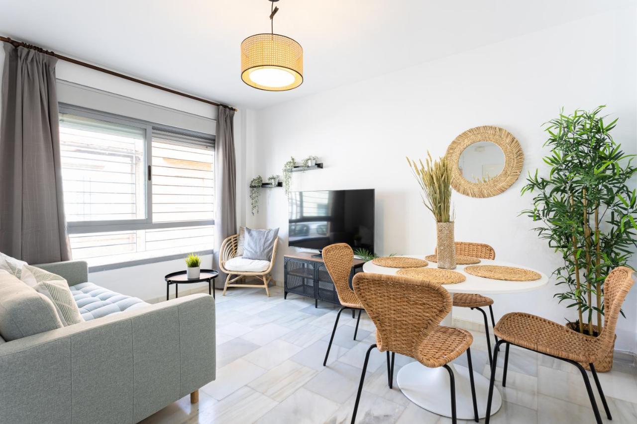 Holidays2Malaga Olletas 2 Bedrooms & 2 Bathrooms With Patio Exterior photo